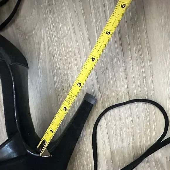 Hermes Heels size 35 - Picture 8 of 11